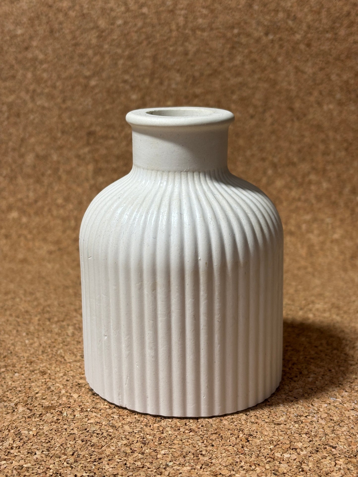 MŪU Gypsum Vase