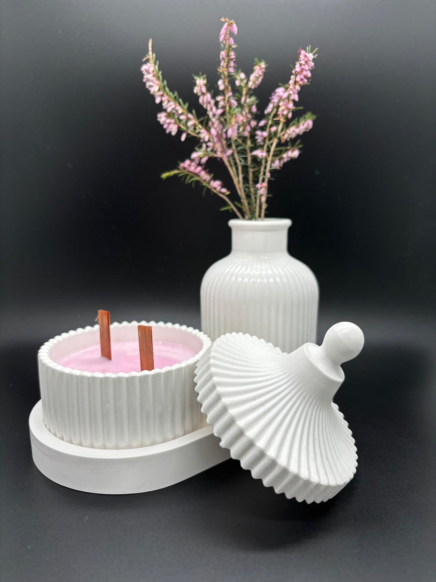 Calm Collection: Candle & Gypsum Decor Set