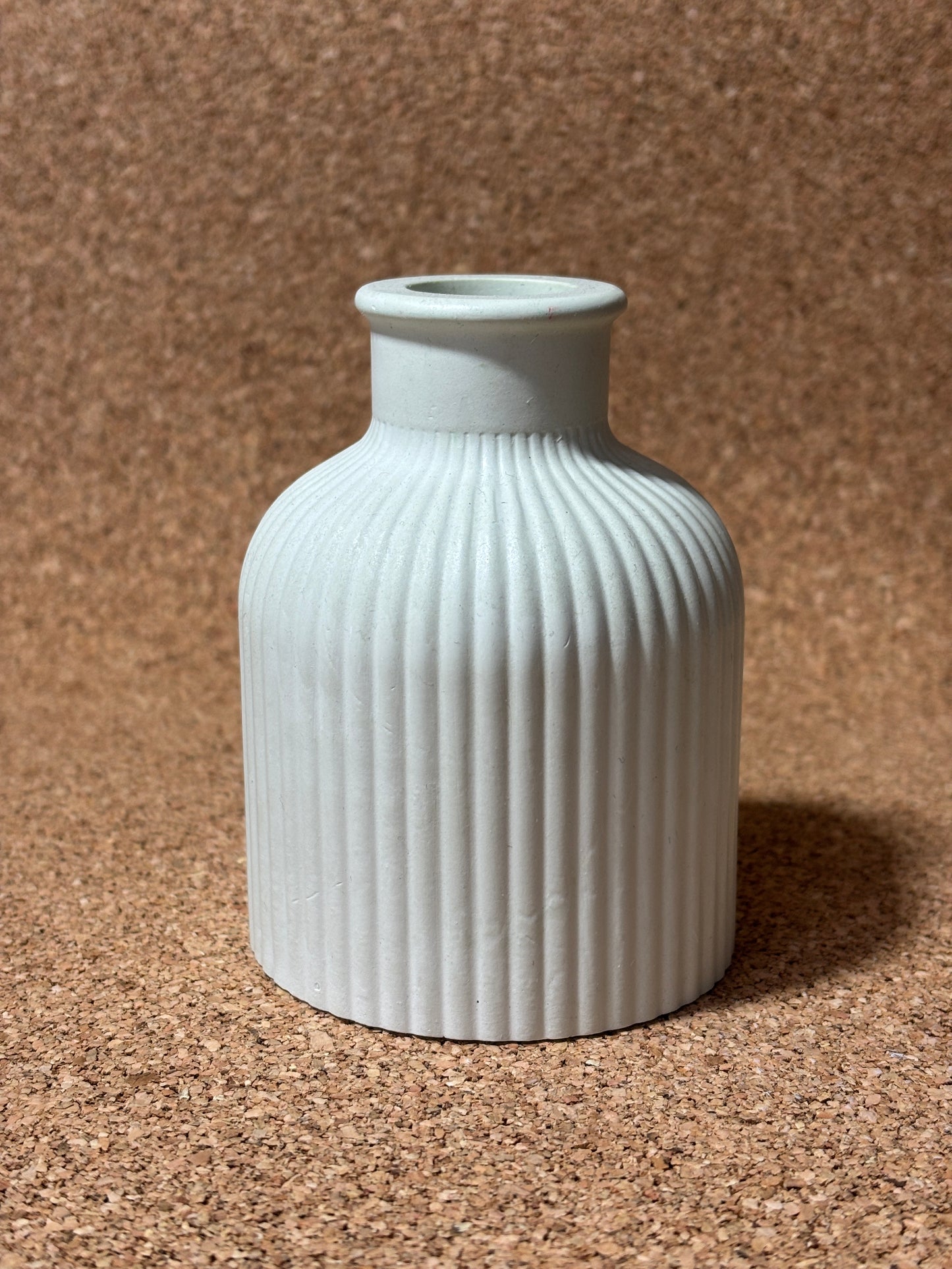 MŪU Gypsum Vase